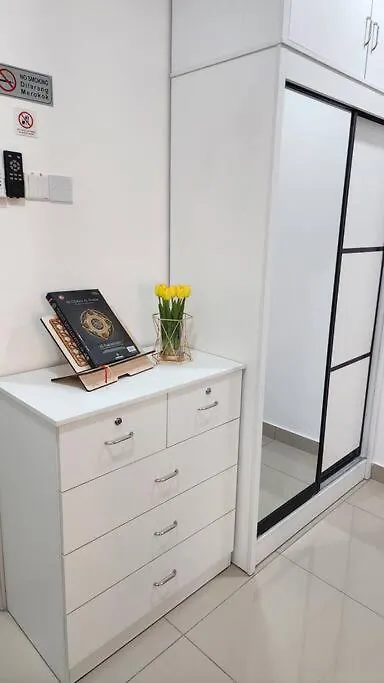 3 Bedroom Condo Eila Homestay In Larkin, Ac, Wi-Fi جوهر بهرو ماليزيا